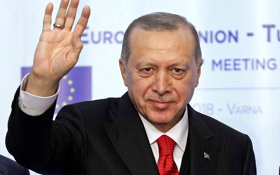 «Εμφύλιος» στην Τουρκία: Επίθεση ενόπλων σε μέλη του κόμματος Ερντογάν – Τρεις νεκροί και οκτώ τραυματίες (Βίντεο)